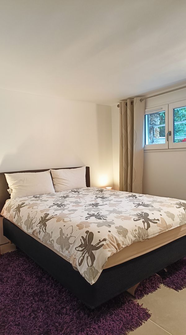 Appartement indépendant au RDJ de ma maison avec jardin à 10 min de la gare (direction St Lazare)