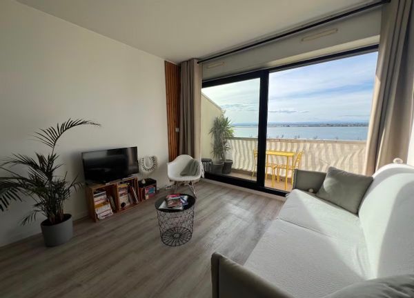 Appartement de Flora - accès direct à la plage