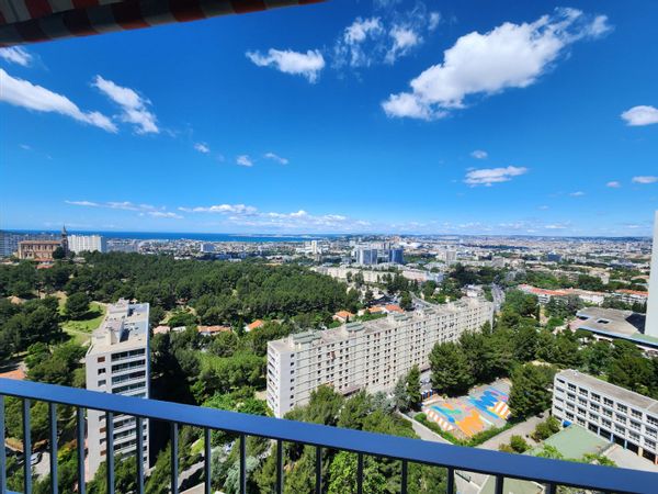 L'appart avec vue Marseillaise