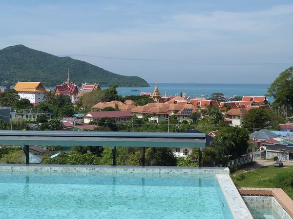 Appartement en RESIDENCE DE TOURISME entre MER et MONTAGNE à Bang Saray au sud est de la THAILANDE