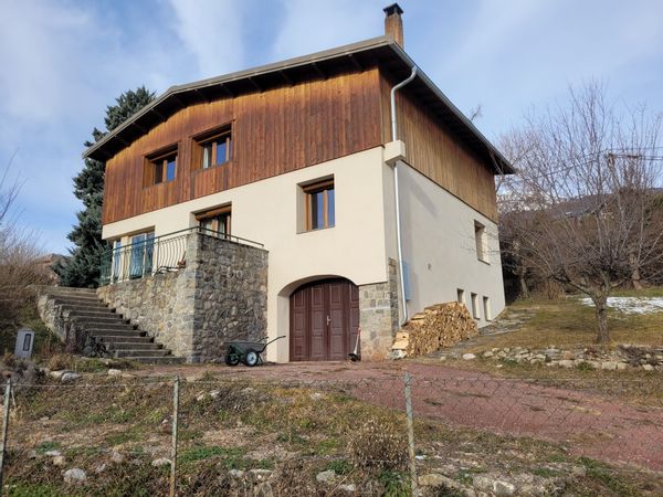 Séjour nature : Maison 3 chambres, vue montagne, parc national des Écrins et lac de Serre Ponçon.