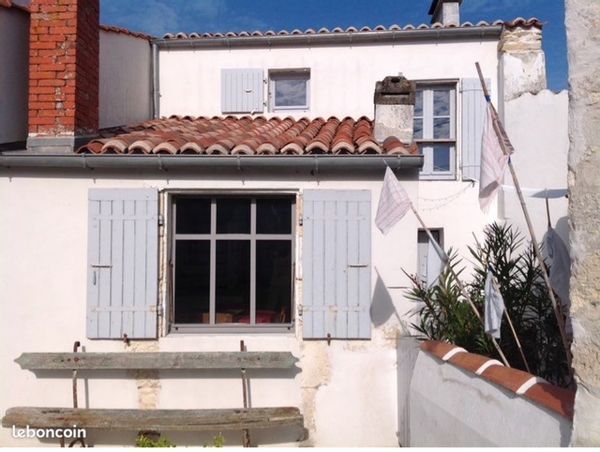 Maison de charme île d’Oléron avec 2 vélos prêtés
