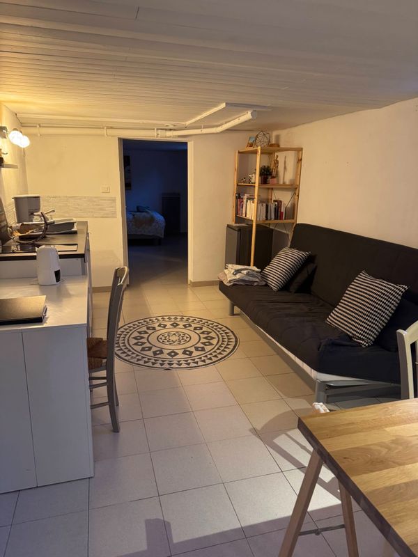 Appartement indépendant avec extérieur