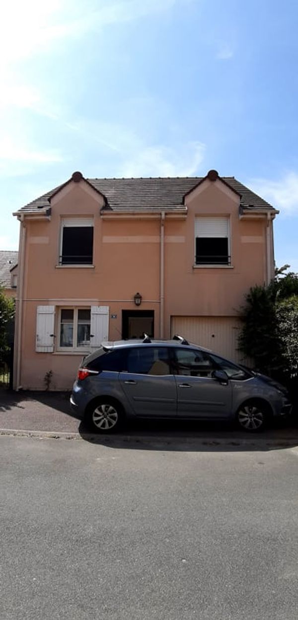 Maison familiale entre Paris et Normandie