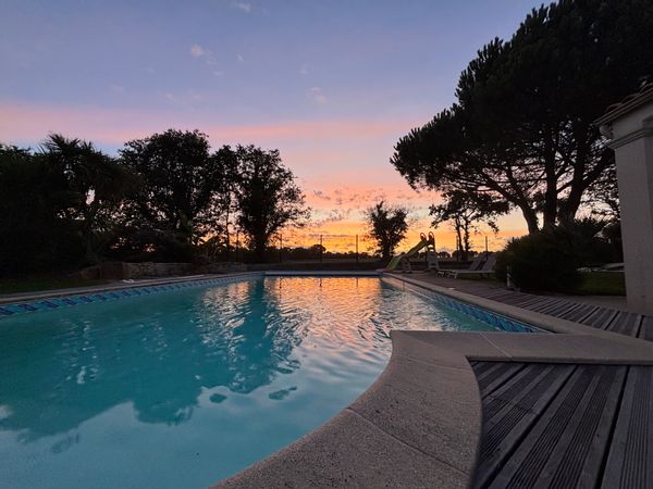 Casa Grand Clem : Maison avec grand jardin, piscine et jacuzzi proche Puy du Fou