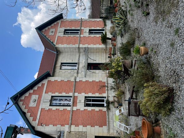 Maison de charme au cœur des vignes et des fleurs