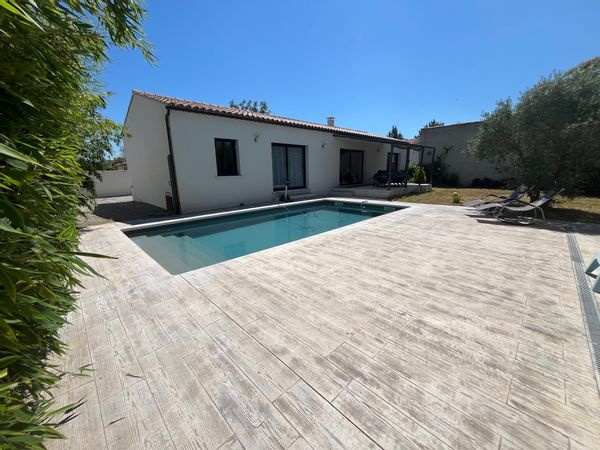 Villa Spacieuse avec Piscine