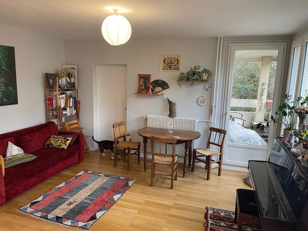 Apparemment lumineux et chaleureux en bordure Lyonnaise