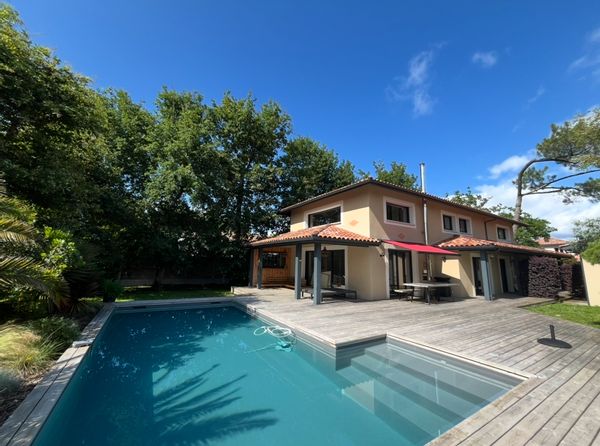 Villa 111