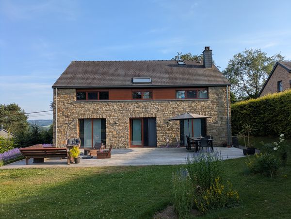 Maison de charme en pierre à Stavelot, au pied des Hautes Fagnes
