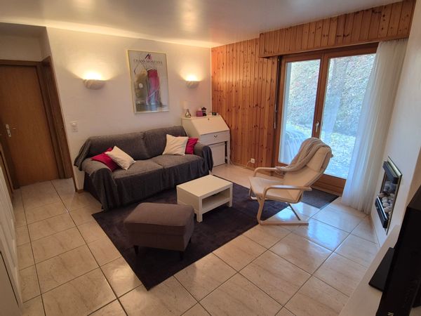 Joli et confortable petit appartement au coeur des Alpes Suisses, Crans Montana.