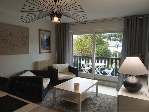 Très joli appartement de 44m2 rénové récemment à 2 min à pied de la plage de Ouistreham