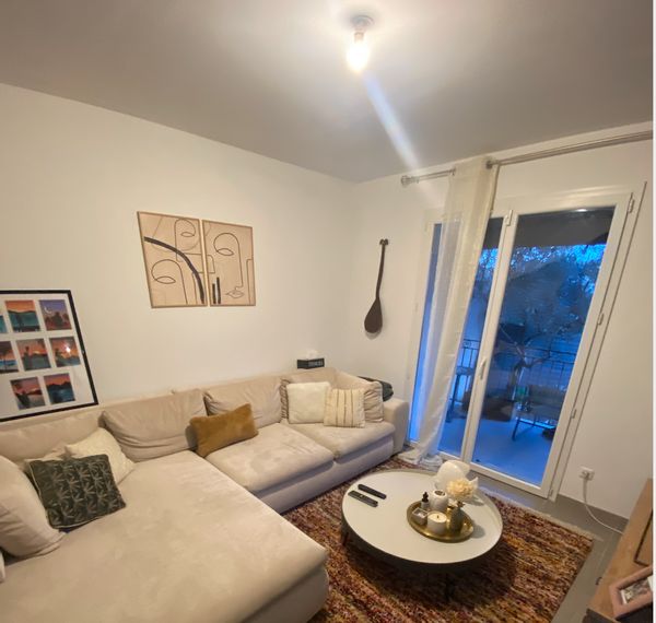 La chambre privée de Théo