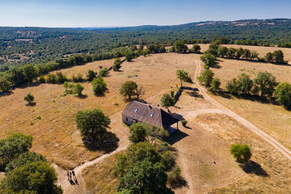 Maison au calme, dans un cadre naturel préservé du Parc des Causses du Quercy – jusqu’à 6 personnes