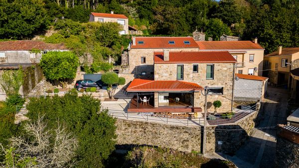 La maison de Bertrall and Joy