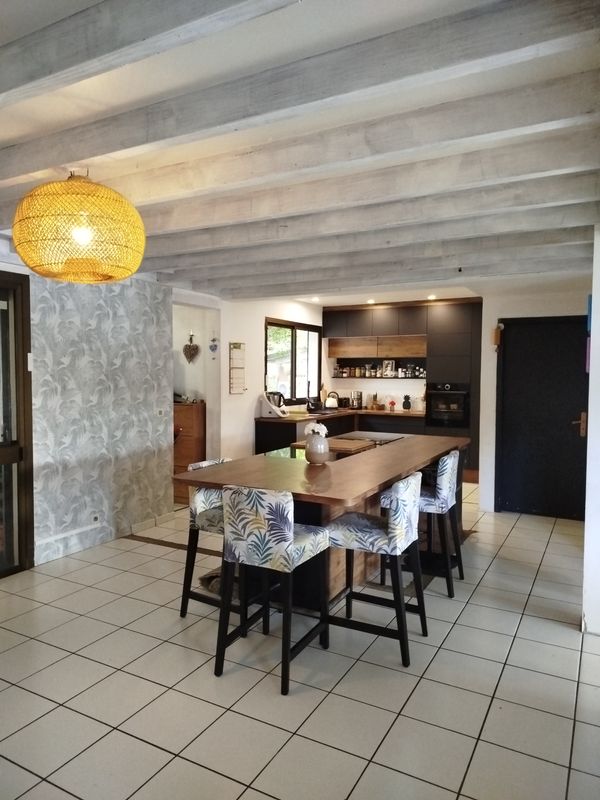 Maison familiale F5 à Sainte Marie, à 2 pas de la promenade