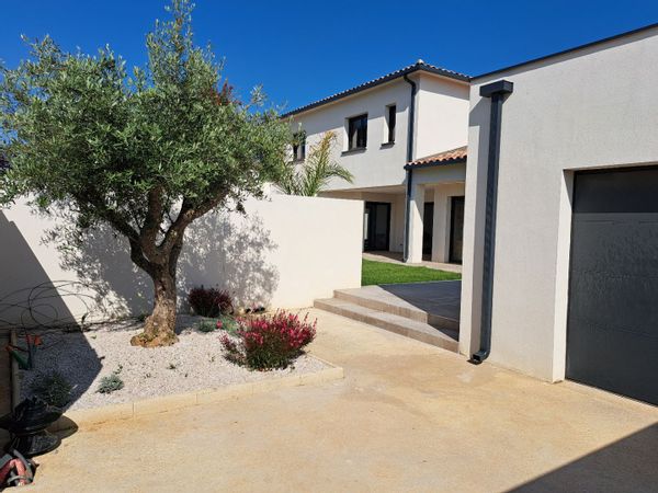 Villa contemporaine, proche des plages et de Montpellier