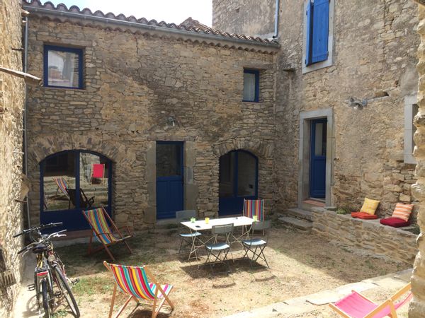 Agréable maison de village au coeur du Minervois entre Corbières, Montagne noire et Méditerranée.