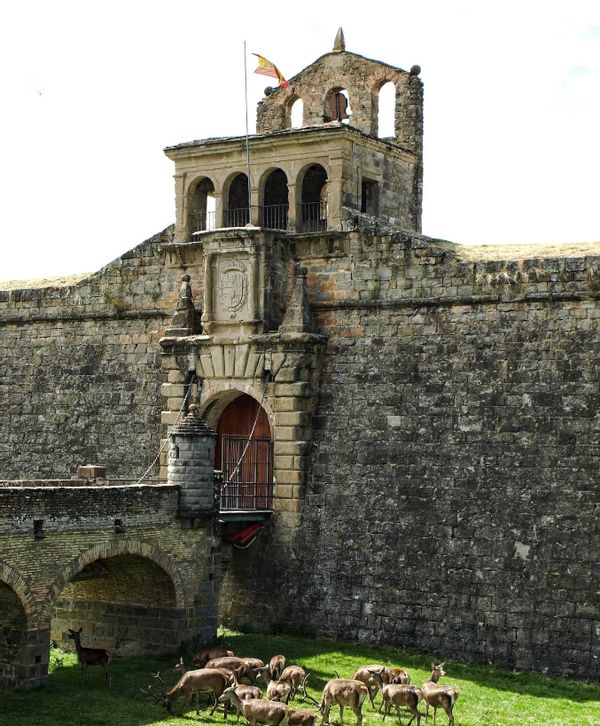 La maison de BEA y EDU