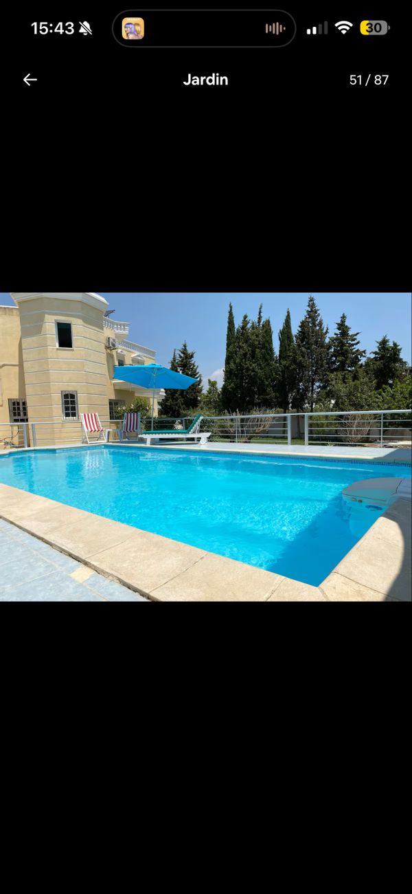 Magnifique villa campagne avec piscine, 5 chambres, grand espace et vue sur mer.