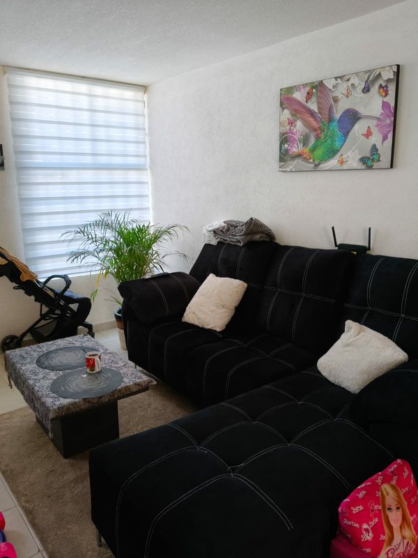La maison de Matt est conviviable avec un bel espace ,une cuisine toute neuve avec patio!