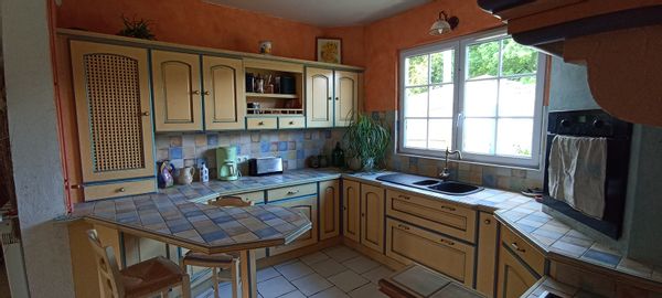 Maison idéale pour passer des vacances dans un environnement paisible et à 20 minutes de la mer.