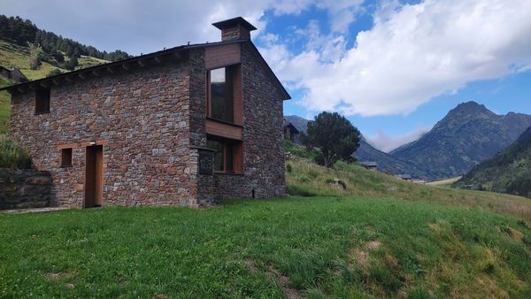 Borda, un lieu de charme dans la vallée d'Incles – Nature, tranquillité et authenticité