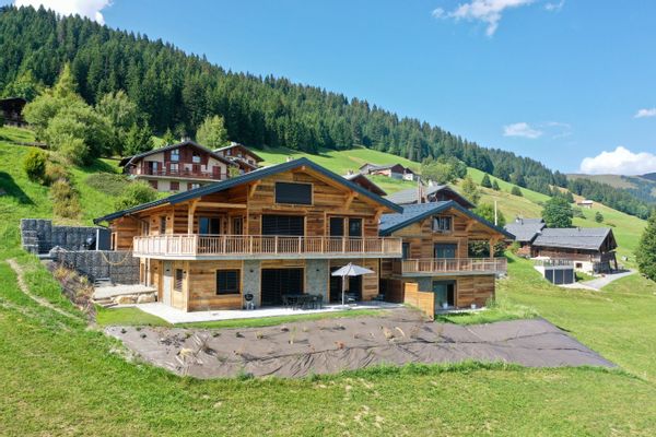 Chalet Luxe 5* 1500 m Altitude vue imprenable sur Mont Blanc et Massif Beaufortain