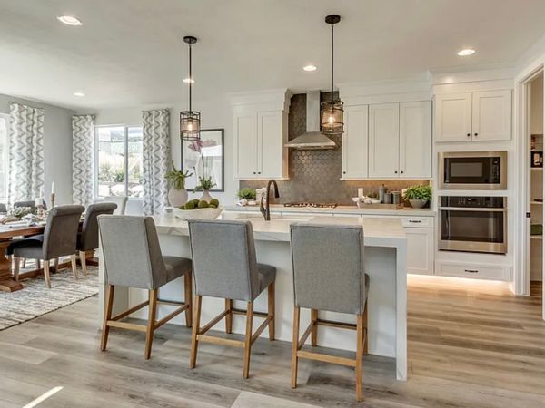 Model Home near Lake Utah, Kayaks included