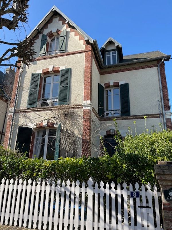 La maison de Stéphanie et Pierre-Marie - A proximité des commerces et de la plage