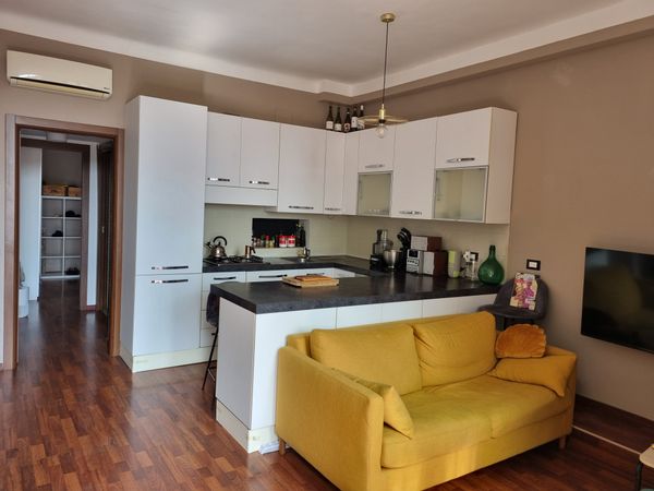 Petit appartement avec vue sur la skyline de Milan !