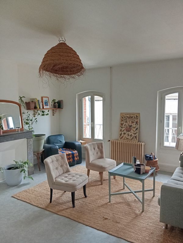 La maison de Chloé et Sylvain. 70 m2 traversant, calme, tout proche de la gare et du centre.
