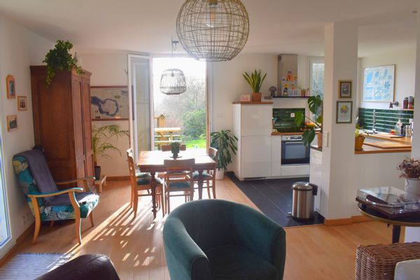 Maison avec vue mer, à 500m des falaises de Deolen