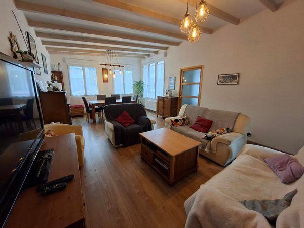 Sév et JB: Charmante maison rénovée aux portes de Rouen