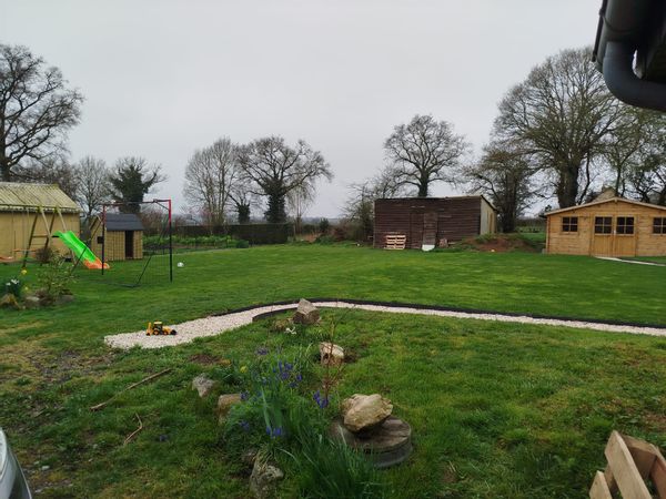 La maison de Solenn, Romain et leurs enfants