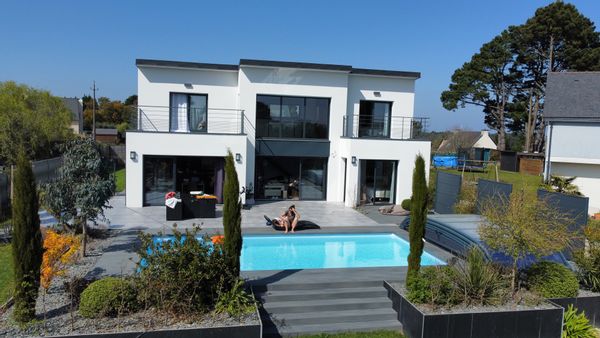 Maison moderne lumineuse avec balcon près de la Ria d’Etel – 6 voyageurs