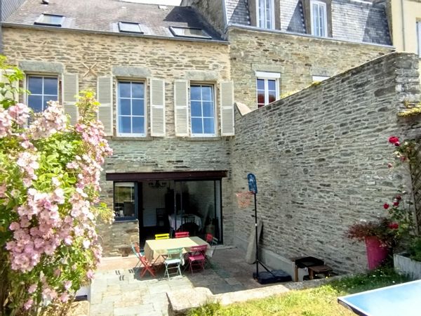 Maison familiale au cœur de Cherbourg