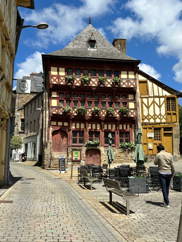 Maison de maitre en Bretagne, entre mer et campagne