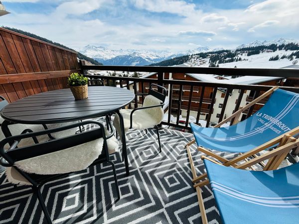 Appartement cosy rénové pour 4 personnes centre station et ski aux pieds