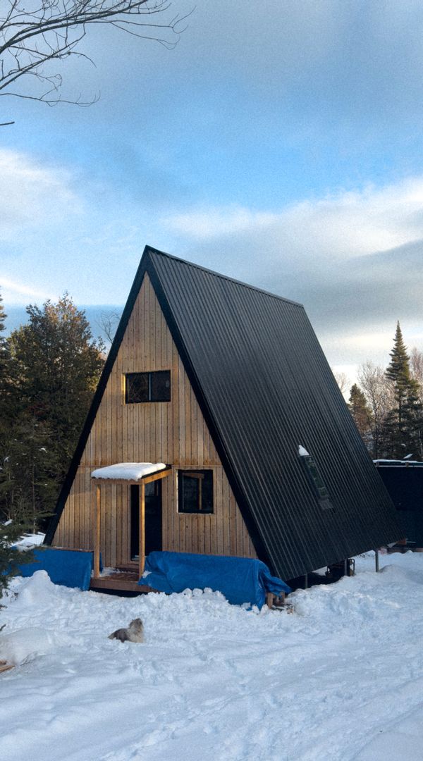 A-Frame entre fleuve et montagnes