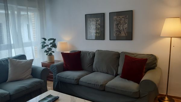 La maison de Chelo y Régis est un appartement spacieux et lumineux,  confortable .