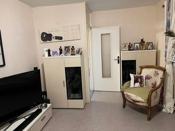 La maison de Pascaline Vue sur la ville au 12e étage
