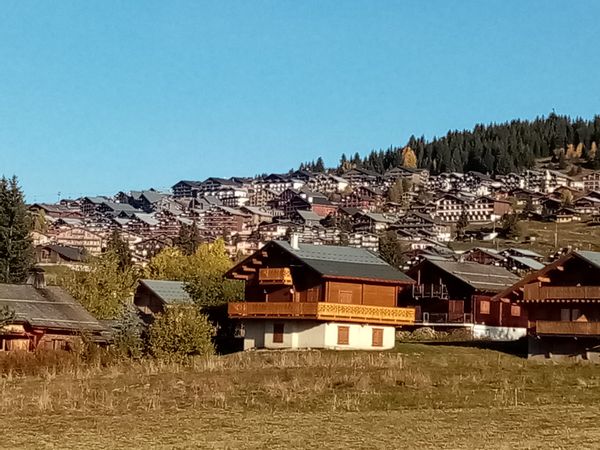 Le Chalet "le Schuss"de Mylène au coeur de la Savoie.