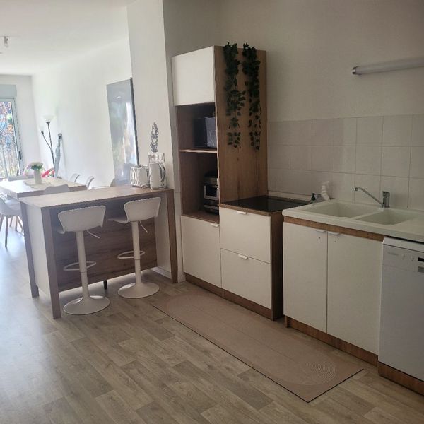 Maison familiale tout confort avec 4 chambres - Au porte de Nantes dans un environnement calme