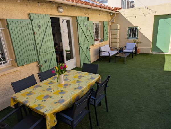 Maison avec extérieur à 500m de la mer et 10mins du centre de Marseille