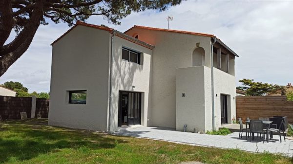 Maison rénovée Sainte Marie proche mer et chemin côtier 8 couchages