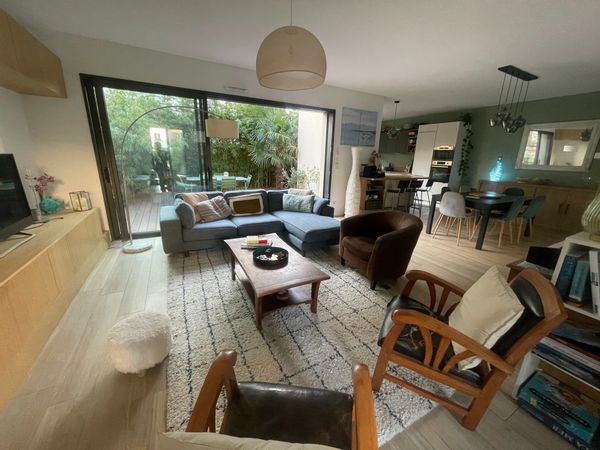 Maison avec terrasse aux portes de Paris