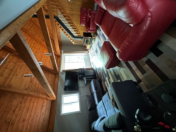 Maison tranquille dans le bois à 15 minutes de Québec et des ponts