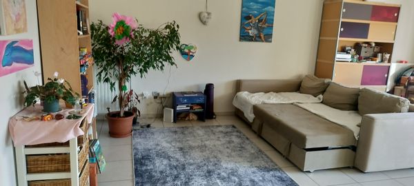 Appartement très lumineux avec terrasse proche d du lac de Louvain-la-Neuve.