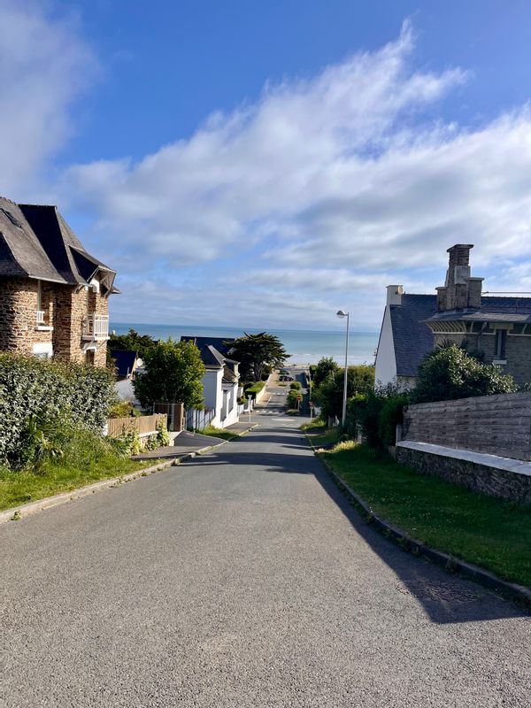 Studio 200m de la plage des Rosaires